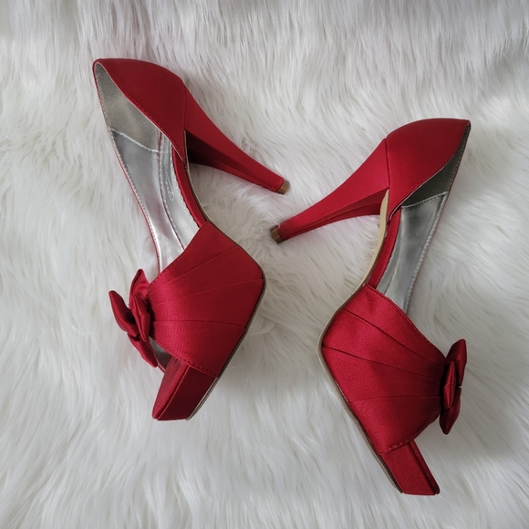 MICHAELANGELO DRESS HEELS - Picture 2 of 8